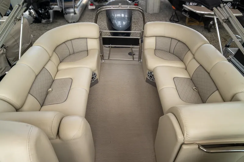 Slide: The Image of Starcraft SX 23 R DC - Tritoon 2019 - 17