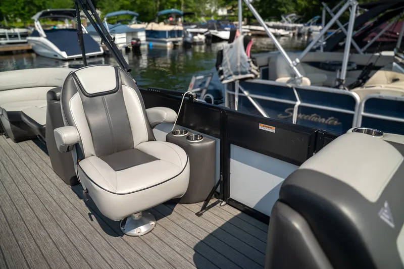 Slide: The Image of Viaggio Lago 22U 2022 - 16