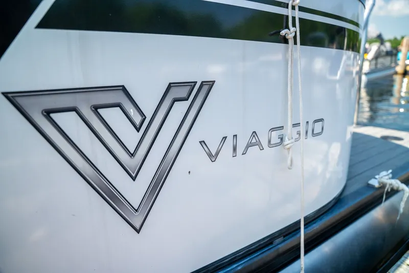 Slide: The Image of Viaggio Lago 22U 2022 - 2