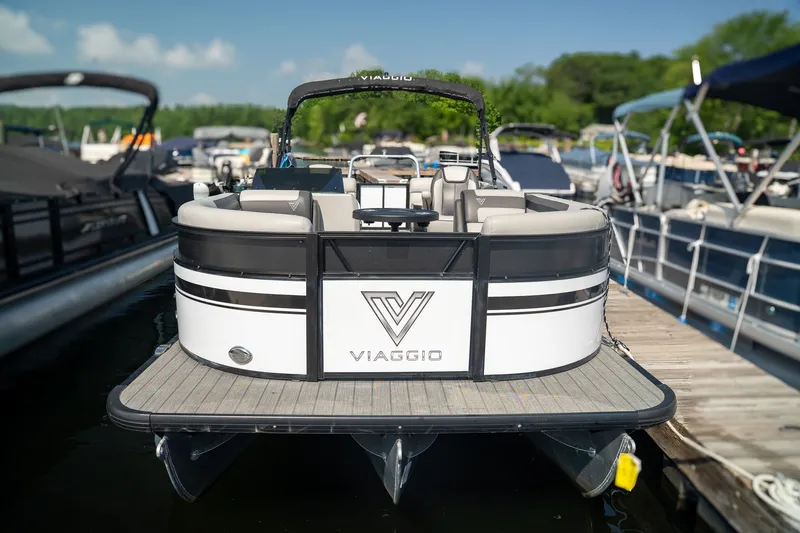 Slide: The Image of Viaggio Lago 22U 2022 - 5