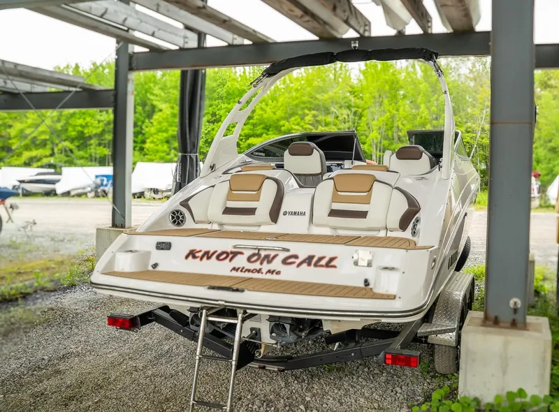 Slide: The Image of Yamaha 212 Limited X 2022 - 9