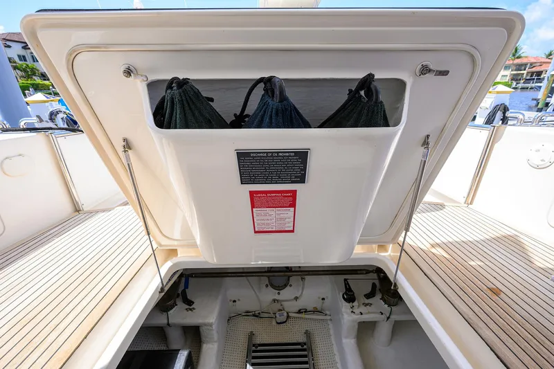 Slide: The Image of Maritimo 52 JAMCAT@SEA - Lazzarette - 30