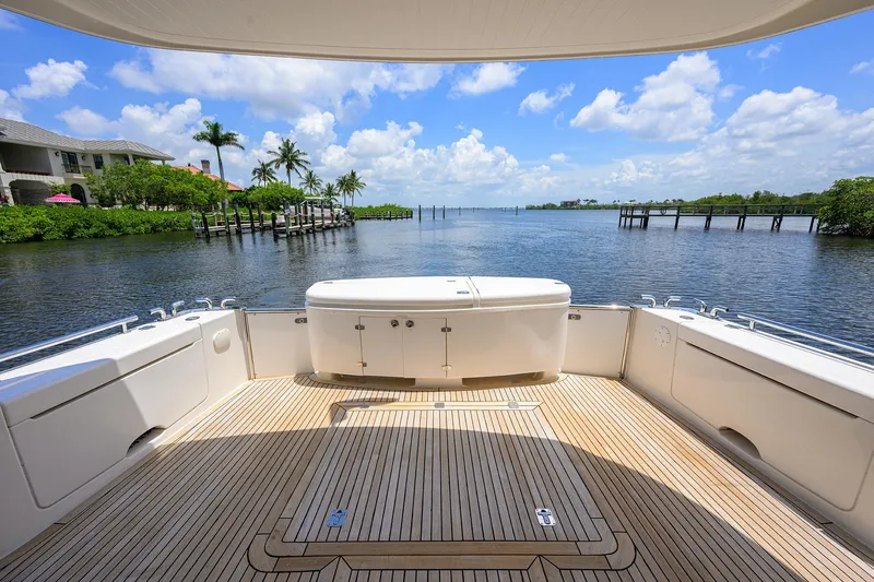 Slide: The Image of Maritimo 52 JAMCAT@SEA - Cockpit - 34