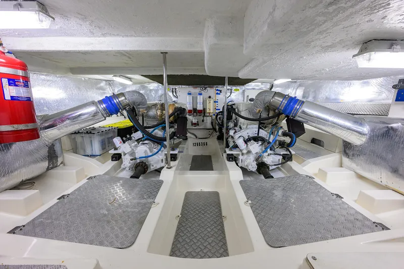 Slide: The Image of Maritimo 52 JAMCAT@SEA - Engine Room - 42