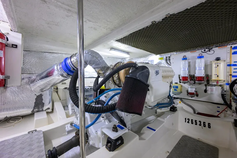 Slide: The Image of Maritimo 52 JAMCAT@SEA - Engine Room - 44