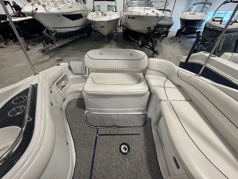 Slide: The Image of Crownline Boats 240 EX 2011 - 4