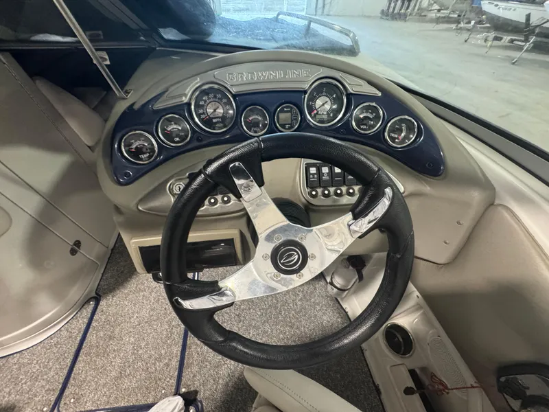 Slide: The Image of Crownline Boats 240 EX 2011 - 8