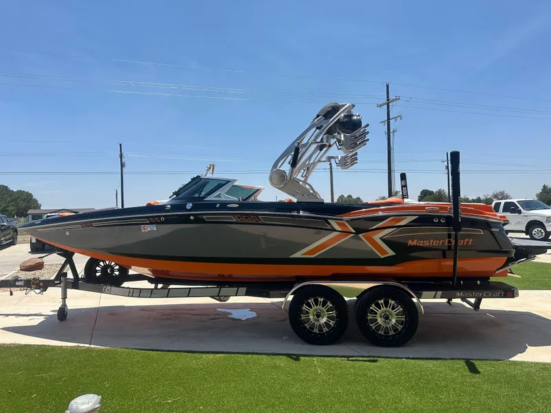 Slide: The Image of MasterCraft Xstar 2014 - 2