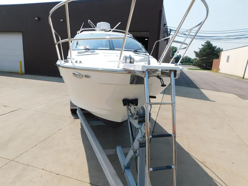 Slide: The Image of Cutwater C-24 2017 - 102