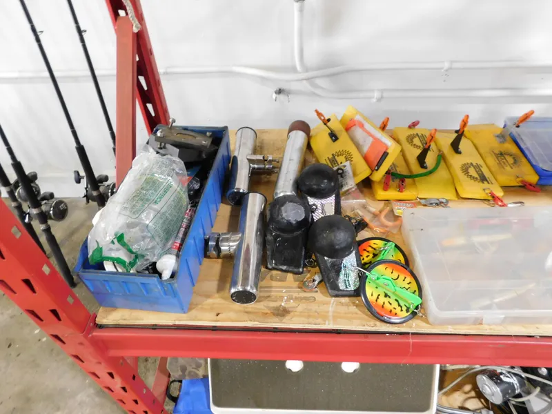 Slide: The Image of Cutwater C-24 2017 - 115