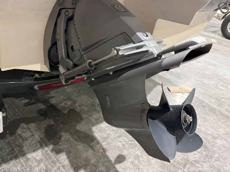 Slide: The Image of Rear view of a 2008 Regal 2000 Bowrider boat's propeller and outdrive. - 7