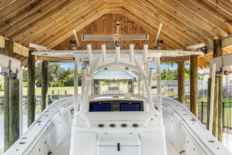 Slide: The Image of Yellowfin 39 Offshore 2013 - 55