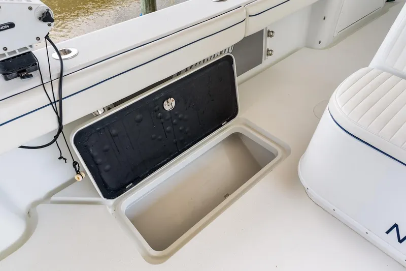 Slide: The Image of Yellowfin 39 Offshore 2013 - 63