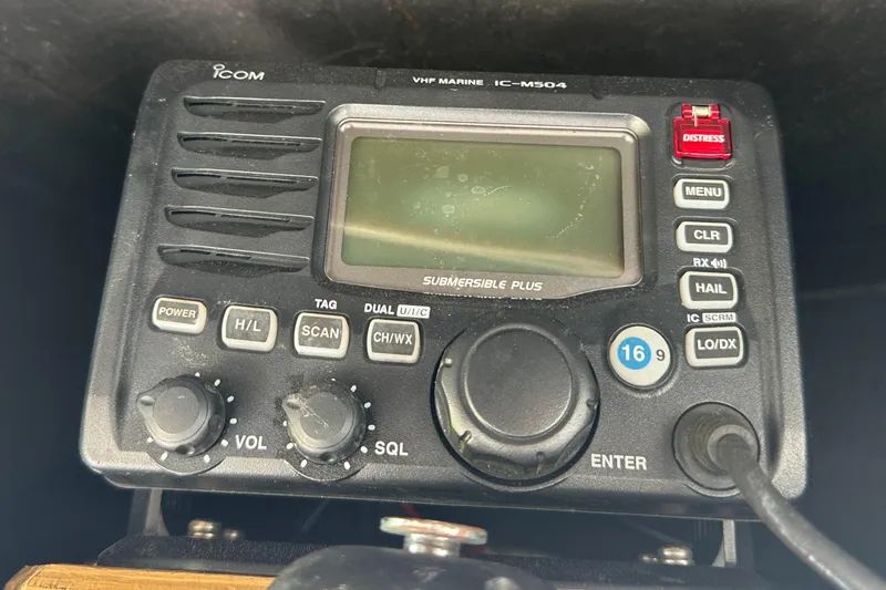 Slide: The Image of Icom VHF Marine IC-M504 radio on 2004 Grady-White Fisherman 222 boat. - 44