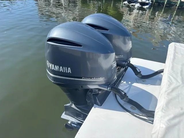 Slide: The Image of Jupiter 31 Center Console 2000 - 24