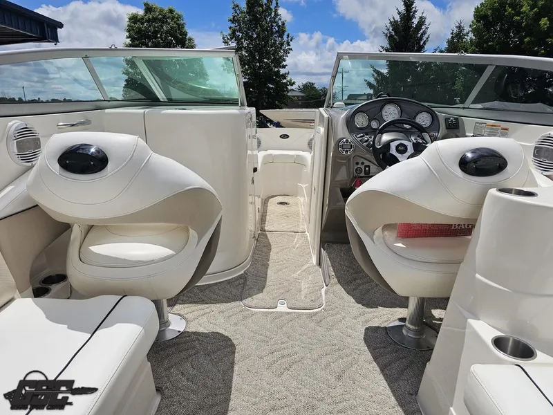 Slide: The Image of Rinker 246 Captiva Bowrider 2007 - 52