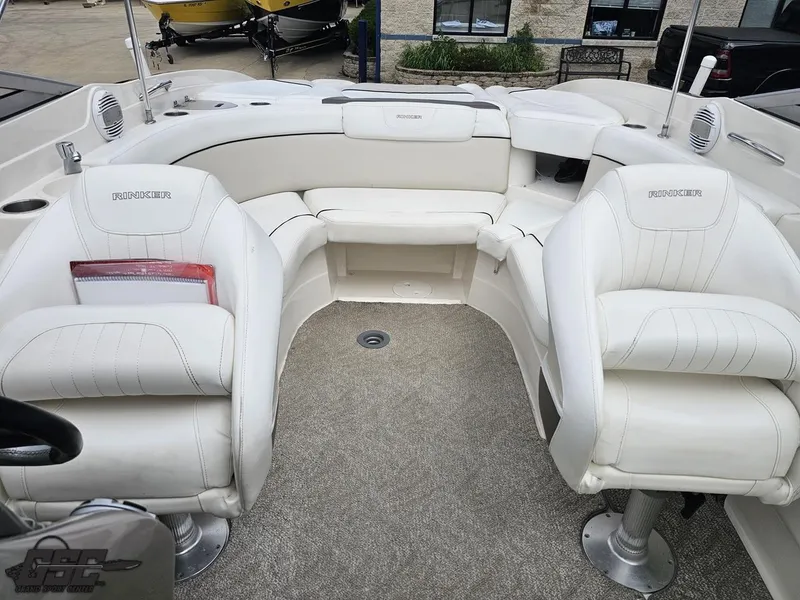 Slide: The Image of Rinker 246 Captiva Bowrider 2007 - 78