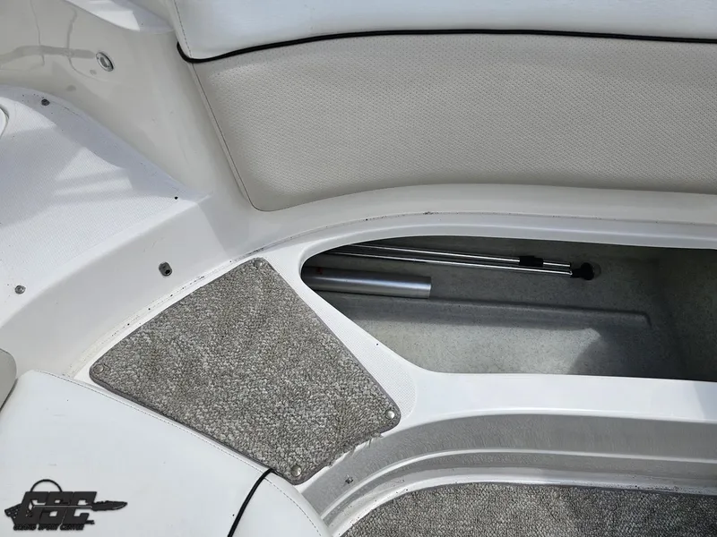 Slide: The Image of Rinker 246 Captiva Bowrider 2007 - 85