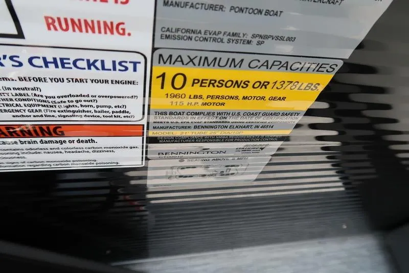 Slide: The Image of Capacity label on 2026 Bennington S Quad Bench 22 SSR pontoon boat, 10 persons or 1378 lbs. - 27