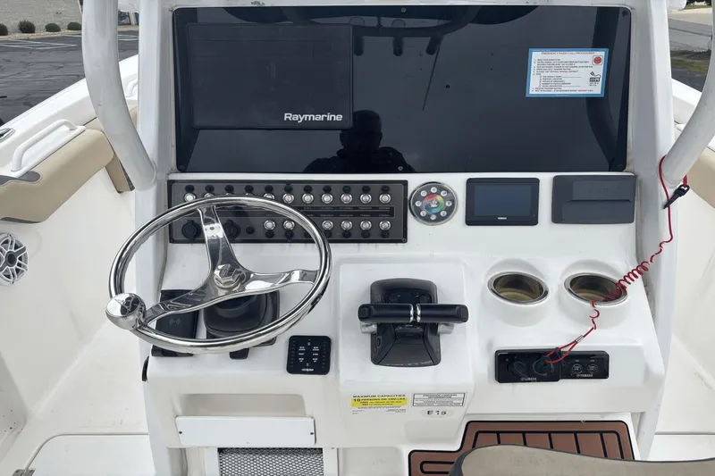 Slide: The Image of Tidewater 256 LXF 2021 - 24