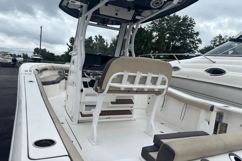 Slide: The Image of Tidewater 256 LXF 2021 - 25