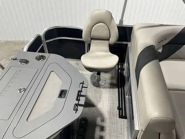 Slide: The Image of Trifecta 22TRFC LE 2022 - 16