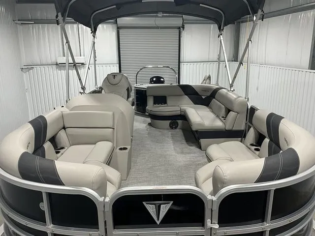 Slide: The Image of Trifecta 22TRFC LE 2022 - 5