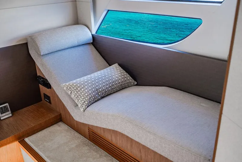 Slide: The Image of Beneteau Gran Turismo 49 2016 - 71