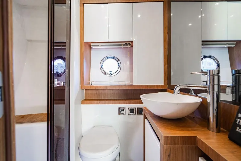 Slide: The Image of Beneteau Gran Turismo 49 2016 - 85