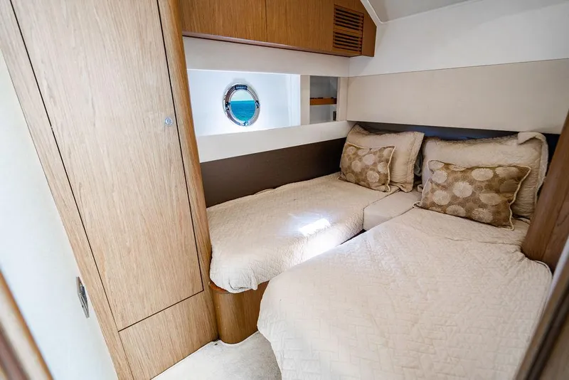 Slide: The Image of Beneteau Gran Turismo 49 2016 - 87