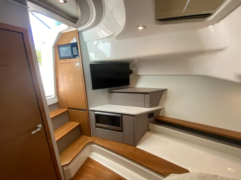 Slide: The Image of Cabin Aft Facing - 22