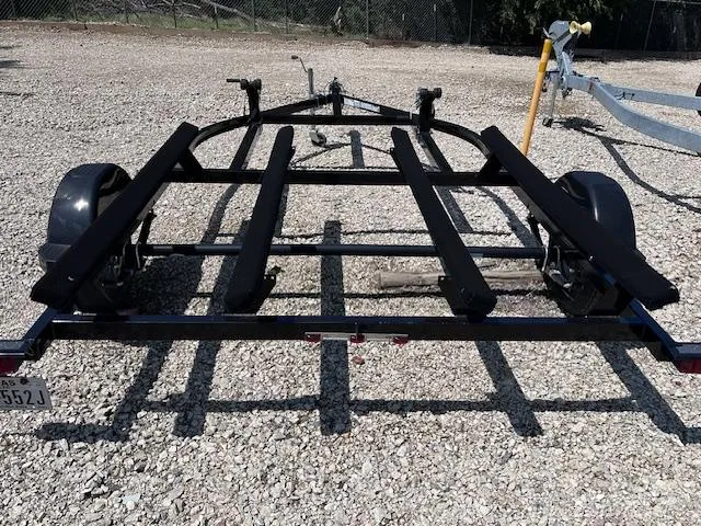 Slide: The Image of Trailer for 2017 Yamaha WaveRunner VX Cruiser HO on gravel surface. - 16