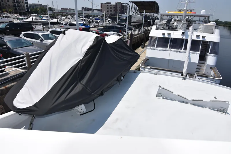 Slide: The Image of Broward 85 Raised Pilothouse 1989 - 17