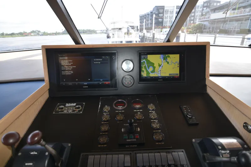 Slide: The Image of Broward 85 Raised Pilothouse 1989 - 19