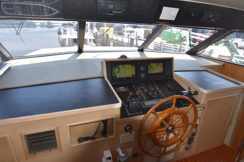 Slide: The Image of Broward 85 Raised Pilothouse 1989 - 21