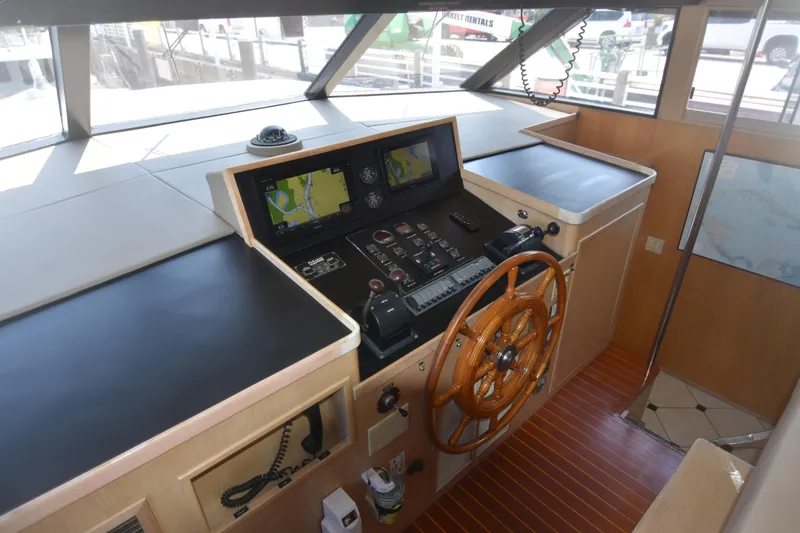 Slide: The Image of Broward 85 Raised Pilothouse 1989 - 23