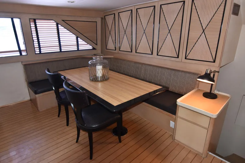 Slide: The Image of Broward 85 Raised Pilothouse 1989 - 28