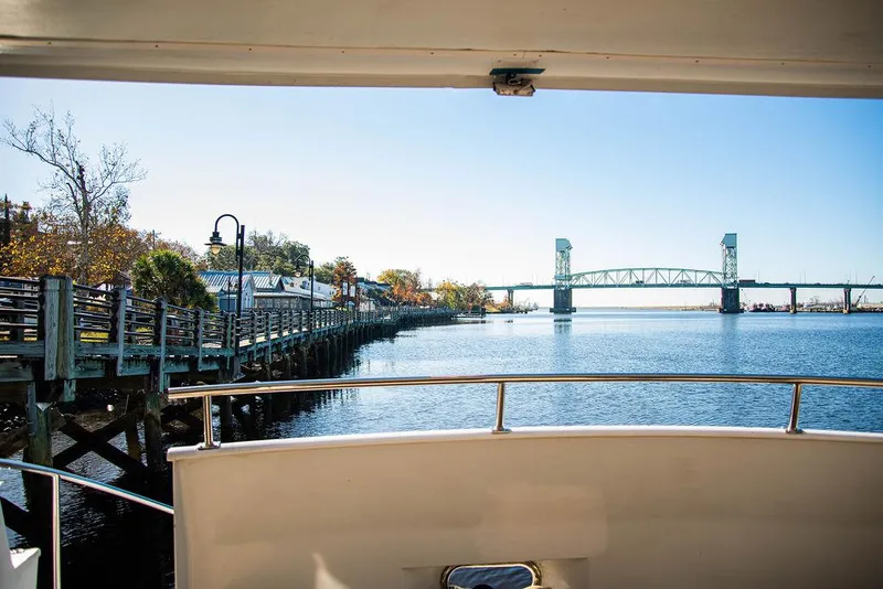 Slide: The Image of Broward 85 Raised Pilothouse 1989 - 36