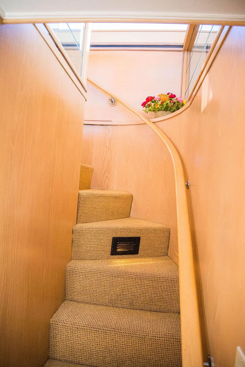 Slide: The Image of Broward 85 Raised Pilothouse 1989 - 63