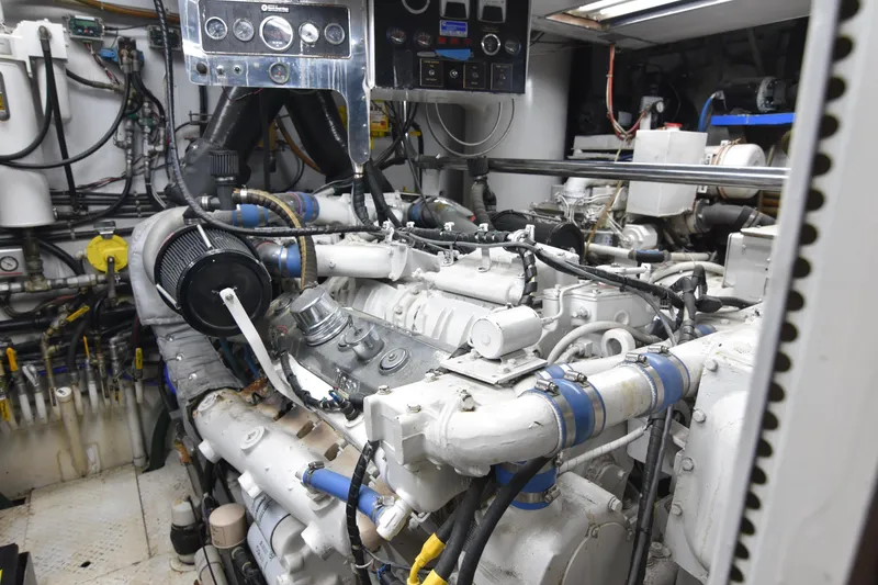 Slide: The Image of Broward 85 Raised Pilothouse 1989 - 68