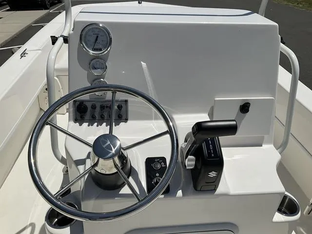 Slide: The Image of Sundance 20 Bay Skiff 2026 - 8