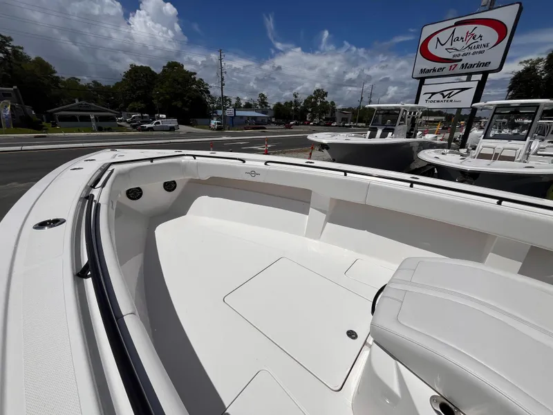 Slide: The Image of 2023 Fountain 38 Tournament Edition boat displayed at Marker 17 Marine dealership. - 16