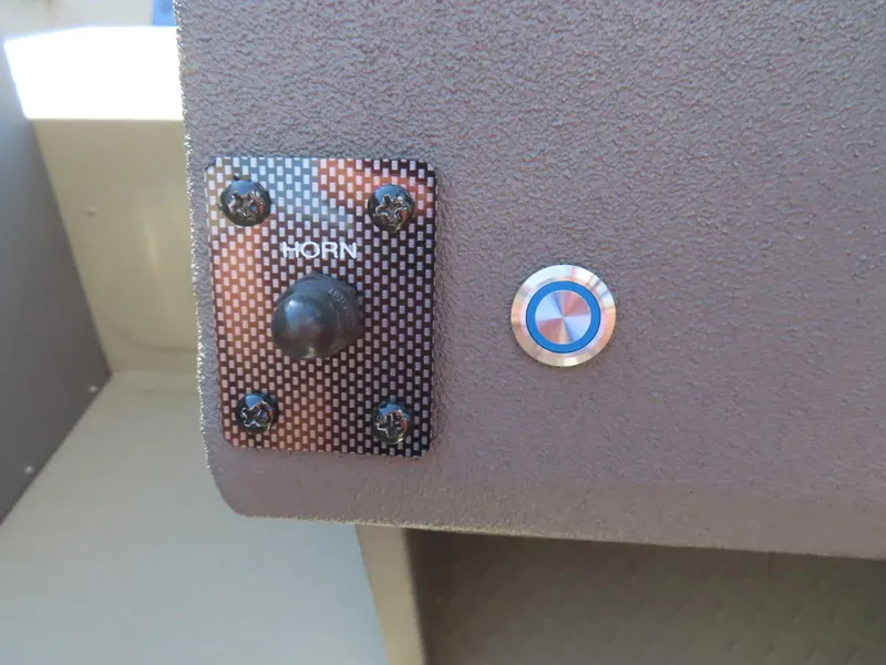 Slide: The Image of SeaArk Protg 200 2026 - 20