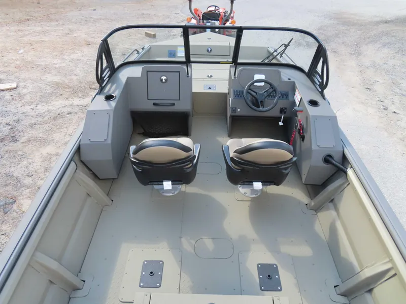 Slide: The Image of SeaArk Protg 200 2026 - 9