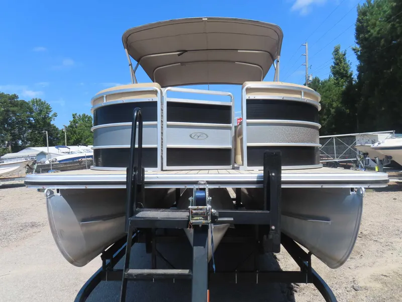 Slide: The Image of Harris Cruiser 220 2015 - 12