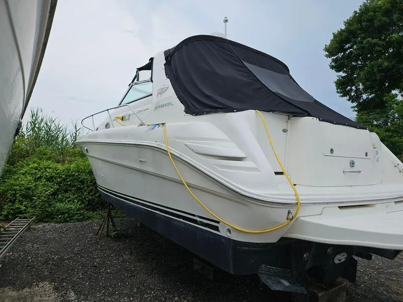 Slide: The Image of Sea Ray Sundancer 330 1999 - 2