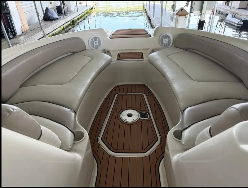 Slide: The Image of Sea Ray 240 Sundeck 2004 - 5