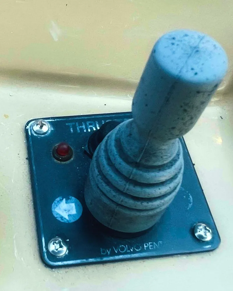 Slide: The Image of Joystick control for Volvo Penta thruster on 2004 Carver 44 Cockpit Motor Yacht. - 21