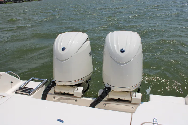 Slide: The Image of Grady-White Fisherman 257 2026 - 39