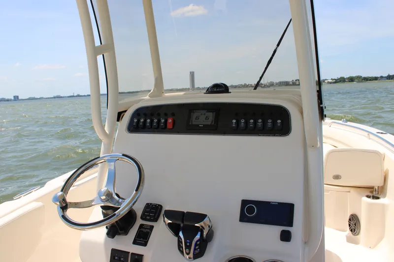 Slide: The Image of Grady-White Fisherman 257 2026 - 60